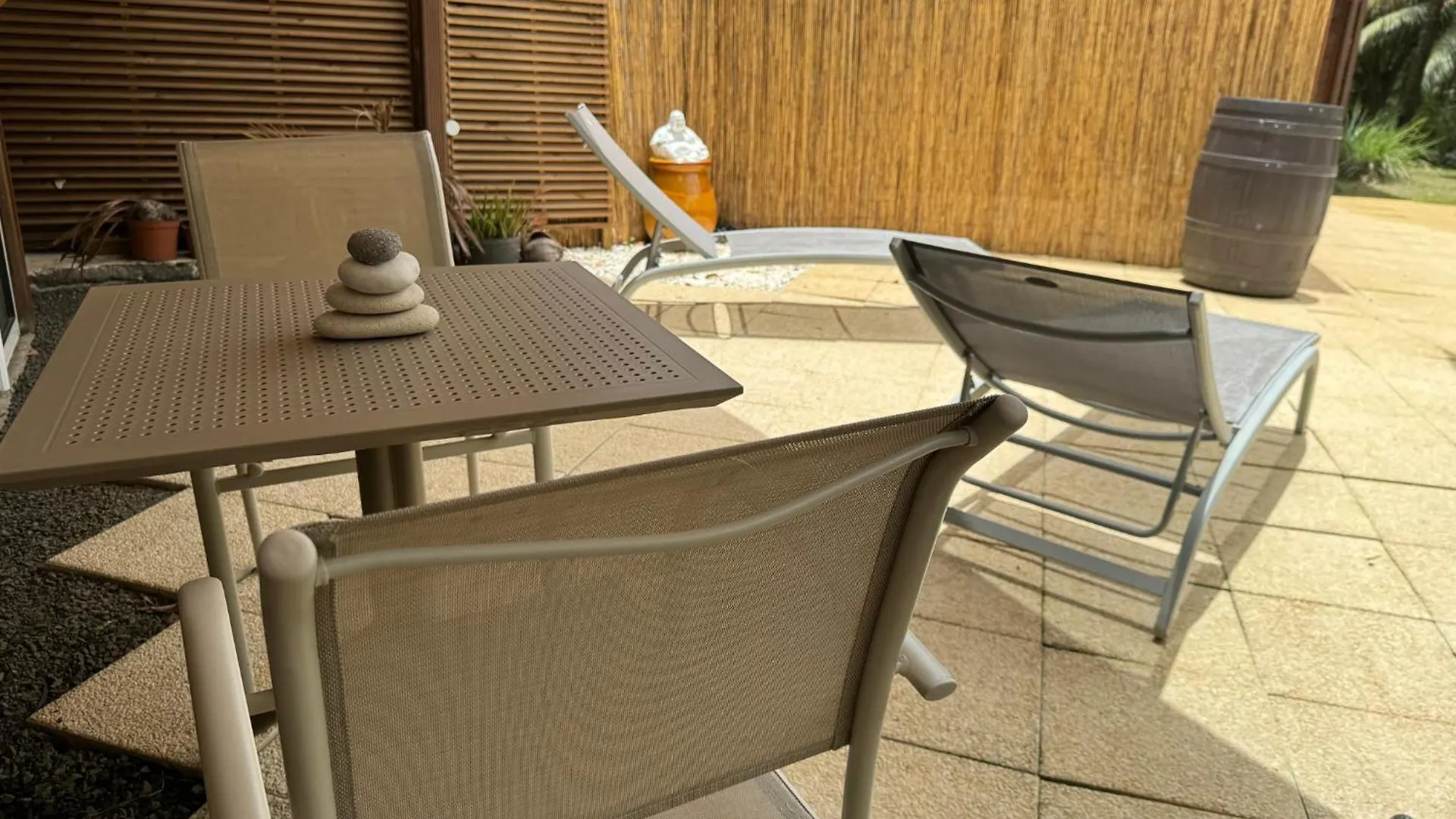 Suite Lagoon Climatisee Avec Piscine, Spa Privatif Riviere-Salee Lodge